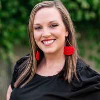 Lindsey Bates (@mrscoachbates) 's Twitter Profile