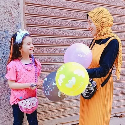 أنا مُسلمة .. أهوَى الشموخَ بـ حشمتي .. و حضارة الأعداءِ لا تُناسب عفَّتي ❤ ^^
