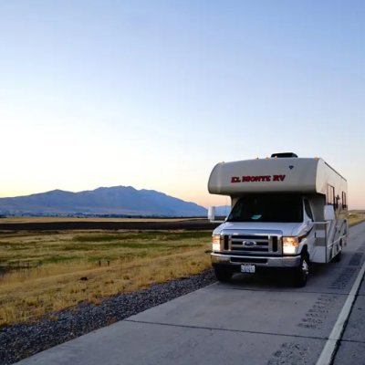 DRIVER2526's profile picture. Sou um brasileiro que gosta de animes e ilustrações.
Estou estudando japonês porque quero curtir mais anime e mangá.

日本のアニメや漫画をより楽しむために日本語の勉強を始めました。