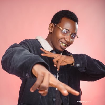 Arts & Entertainment Fashion Designer ▪️Recording Artist▪Model▪Singer▪Songwriter▪Don't forget click on my link below From 🇳🇬 Leave 🇬🇭