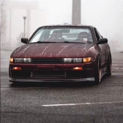 FROOTLOOPS245's profile picture.