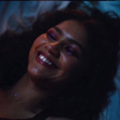 naïade en semaine A et néréide en semaine B • j’aime le rap US, euphoria et la lecture