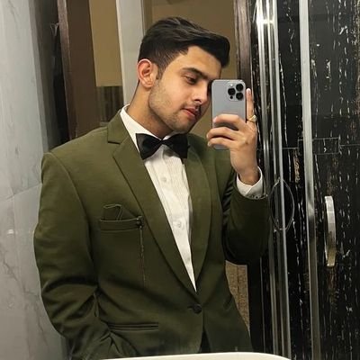 snehil_chhabria's profile picture. engineering my life