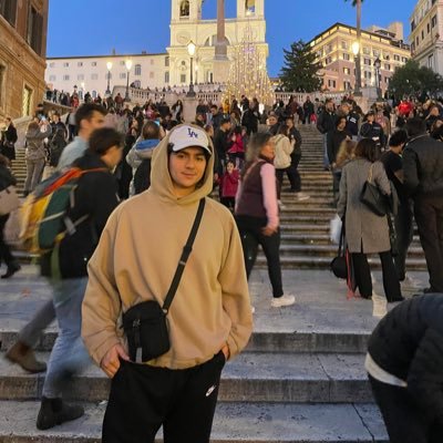 DreeSZN's profile picture. 25 | @teamadvrsty | $ETH