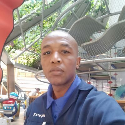 mxolisiluthuli7's profile picture. 