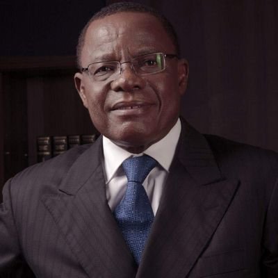 Maurice Kamto, est un Homme Politique Camerounais. Président National du Mouvement pour la Renaissance du Cameroun.