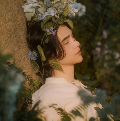 MULTI-STAN/OffGun Main
Jeff Satur wife 🫶💖
thread of au's: https://t.co/8njKxwaJq7