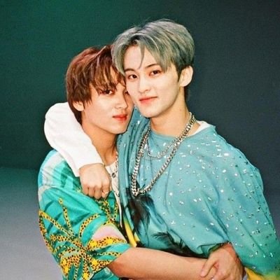 piscesagurl's profile picture. homophobic? dni, bxb area.
kalo mau baca markhyuck langsung klik pinned jan scroll ntar poseng.