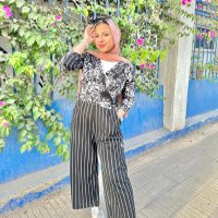 دَارِين'🌔 (@dareenabozaid) 's Twitter Profile