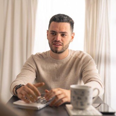 Co-founder of Against Ordinary | Brand & Ads
Tweets about Creative, Campaigns & Agency life, Sometimes Football