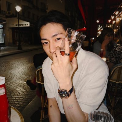 fridayyy22's profile picture. 