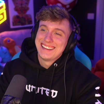 PokeTuber addicted to Anime. 1.4 Million Total Subs. Husband. Father of 2. @The_FocusFuel Co-Owner. @DrinkCTRL. 1 John 4:8. Business ✉️ UnitedHayze@gmail.com