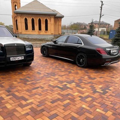 Earn3Fun's profile picture. 