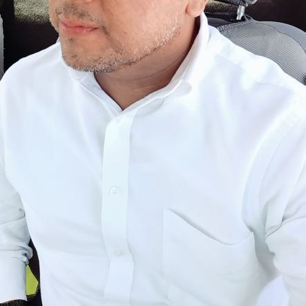 Hombre en los 40' No busco problemas! en busca de pasarla https://t.co/aLAj1B7i1U soy tóxico! #uberdriver #dididriver 🚖💫 #ubersex