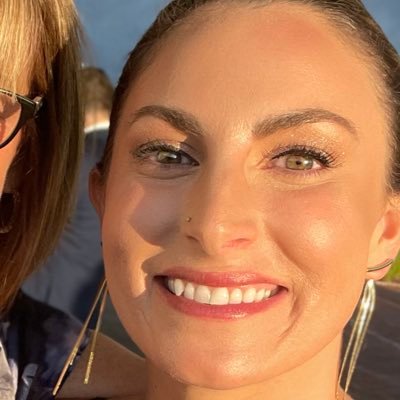 stephanieasmar's profile picture. Software Engineer @ Clovyr