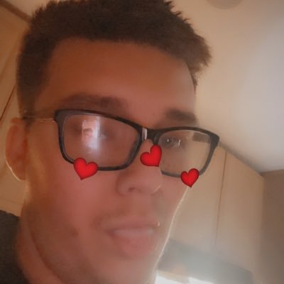 HabsandRapsrock's profile picture. Hey my name is Chris, love the outdoors, my dogs, hockey, love making friends. On twitter just to learn the media a little better 😊