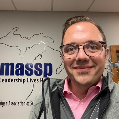 Assoc. Dir. for Training and Development @MASSP. Former Principal of Utica High School. Father of two. Loving husband. Passionate educator and advocate.