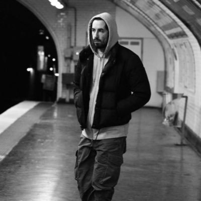 shiruyamajishi's profile picture. géographe en herbe  🇵🇹🎾