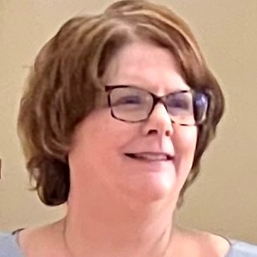 CrewsLaurel's profile picture. Mom/MBA Graduate from Purdue/Consultant/Opinions tweeted are my own.