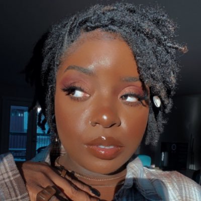 ZiAsia_J's profile picture. 🎙✍🏾Create with intention. I Follow Back❤️