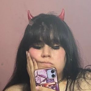 Miah 5’5 dumb latina bottom bratty chubby trans, Only responds on ONLYFANS dm! main: @nyanberryy wife: @lacielettaa https://t.co/SMfVGTtP5O