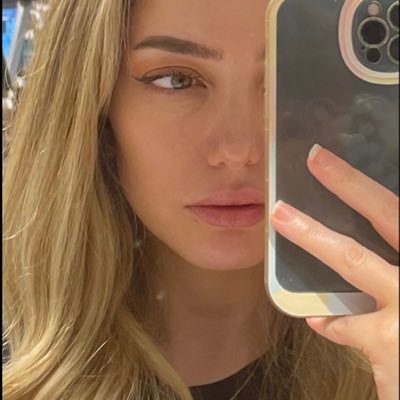 ilaydatrl's profile picture. içerde zikir var sıkulusun   || kick: ilaydatrl