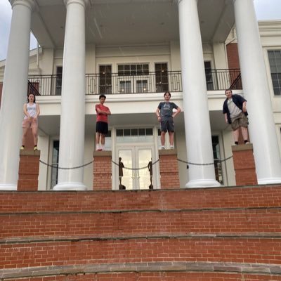 thatpoor07's profile picture. 