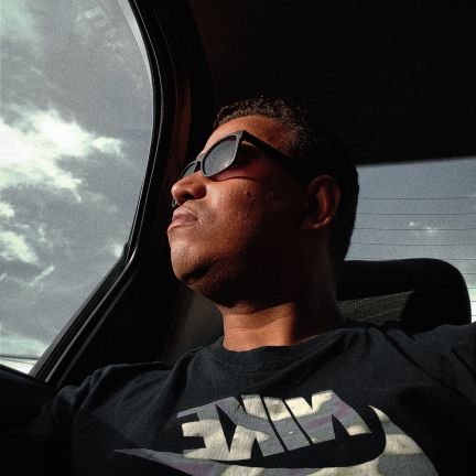 diiegodouglas's profile picture. Interessado no comportamento e 
potencial humano.🎈💭
Autodidata, seguindo a curiosidade.🐇📚