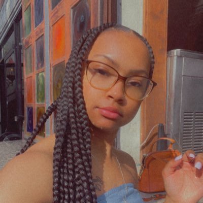 c_howard03's profile picture. ccu alum 🎓 LLDallo 🤍 i love you grandma 🤍