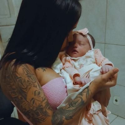 mamãe da lavínia 👩👦👶👸
luto eterno pai 🖤😇