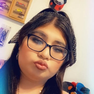 daphne_revenge's profile picture. Fan fiction writer, fan fiction reader, I am a Deathbat, I love MCR, and rock in general. I love to learn about new things and new music. Kpop fan!!!!