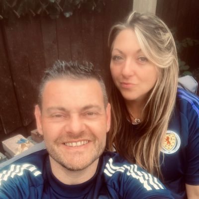 Depute Head Teacher at Ayr Academy, MS Teacher, father, rugby enthusiast, Kilmarnock FC and trying to become a competent golfer!!!
