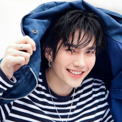 luvebiu3000's profile picture. Biu STAN only.
byl 💙❤️💙
Spread love.
Karma will handle haters/antis.
Karma is a bitch.😏