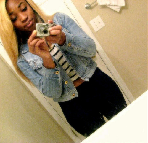 Follow my other account @stopdillinbrook. Instagram:brookford