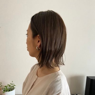 惣菜宅配サービスの広報|←教育系ベンチャー広報←アパレルプレス|小さなミシン屋のPRも担当|3児の母(中1,小5,小4)|広報勉強中|つぶやきは個人の見解です|#広報さんと繋がりたい #ひとり広報 #スタートアップ