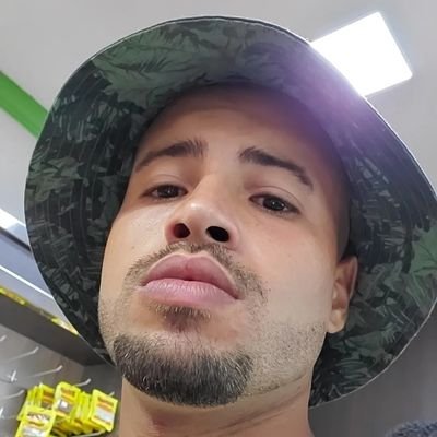 to deixando uma meia dúzia de memórias como herança por ai kkkkjota, vagando pela vida pensando no mundo.. ou ao contrário? 🤔