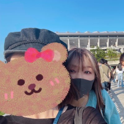 hydexxx_shi's profile picture. NOHYDENOLIFE❤️L'Arc〜en〜Ciel🌈 Hydeさん♡VAMPS🦇で生かされてます。 ＋ 猫＋面白いこと全般だけの垢です✨気軽にリプしてもらえると嬉しいです😆🌈🍌