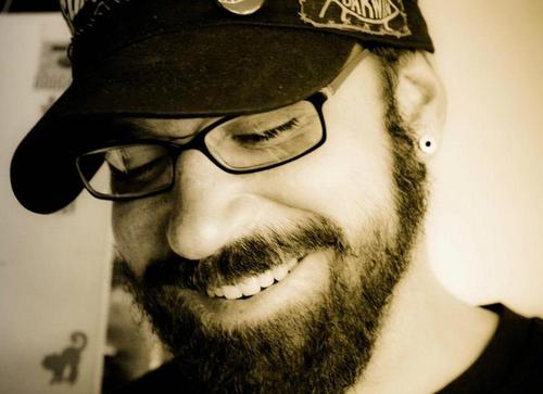 Thr0cM0rt0n's profile picture. Got a Vonnegut punch for your Atlas Shrugs.