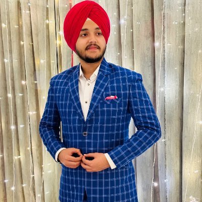 MickySi32368021's profile picture. 