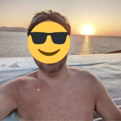 Regular dude who lives out every guys fantasies.
Beautiful ladies, sexy lingerie.
I ❤️ to tease women until they beg me for my 🍆