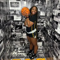 Lauryn 🤍 (@townslauryn) 's Twitter Profile Photo