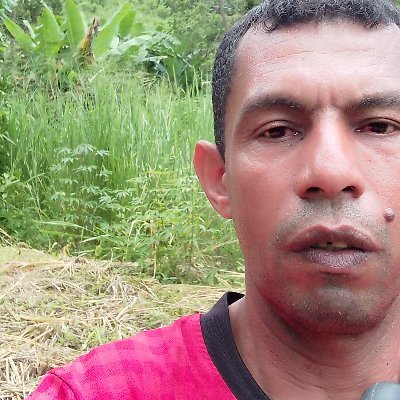 AGRICULTOR, CHAVISTA. DIRIGENTE CAMPESINO