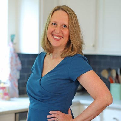 Cadry Nelson: Author of Living Vegan For Dummies, 2nd edition & founder of Cadry's Kitchen. Easy vegan comfort food recipes in about 30 minutes.