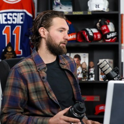 Former professional hockey player, caveman | Hockey Analyst @sportsnet | Host @MittsOffPod ⤵️