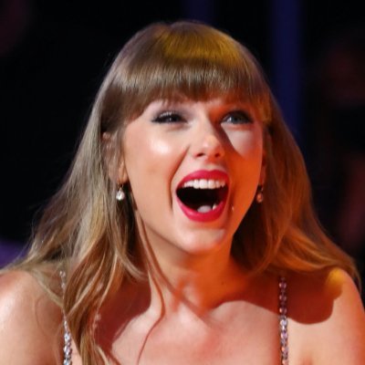 QuerieMac's profile picture. ✨All I think about is Karma 🫶