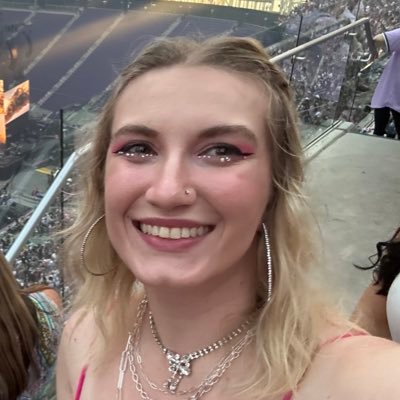 andrearosie6's profile picture. Hamline University ‘22 she/her