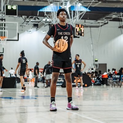 BraylonM12_'s profile picture. Class of 2025 | 6’7 Wing / Small Forward | 4.05 GPA | Cross Creek Basketball | Grinding⌛️