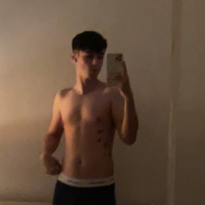 skinnytwink21 Profile Picture