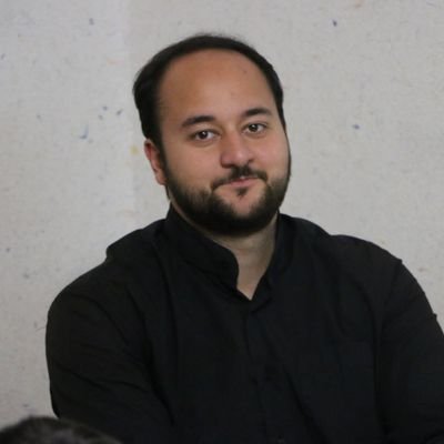 MasoudLotfi13's profile picture. تا آن دمی که منتقم نیامده، سرخی پرچم تو مرا می‌کشد...