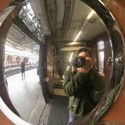 claudioriv42334's profile picture. 